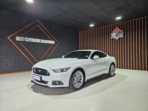 Ford Mustang 5.0 GT Fastback auto