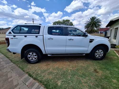 Ford Ranger V 3.2 TDCi XLT Double Cab Hi-Rider Auto