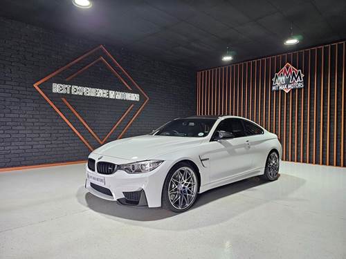 BMW M4 Coupe M-DCT Competition