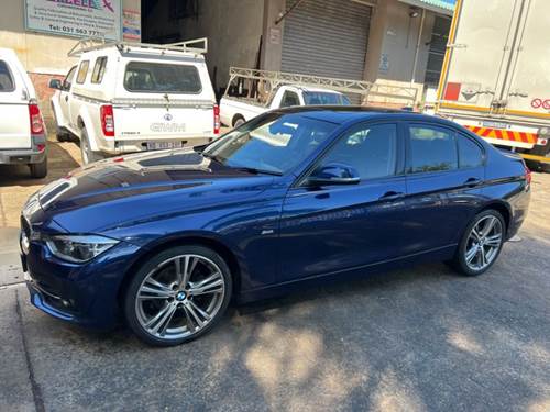 BMW 320i (F30) Sport Line Steptronic