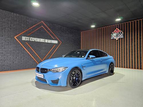 BMW M4 Coupe M-DCT