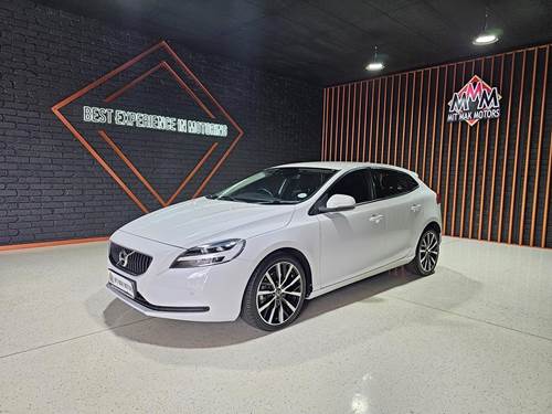 Volvo V40 D2 Momentum