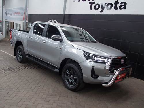 Toyota Hilux 2.8 GD-6 Raider Double Cab Auto 4x4