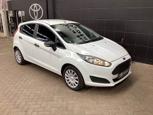 Ford Fiesta 1.0 EcoBoost Ambiente Powershift 5 Door