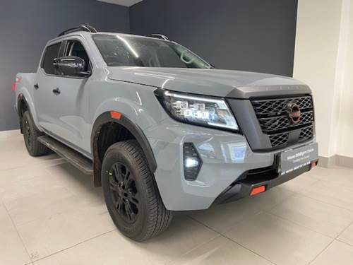 Nissan Navara 2.5 DDTi Pro-4X Double Cab Auto 4x4