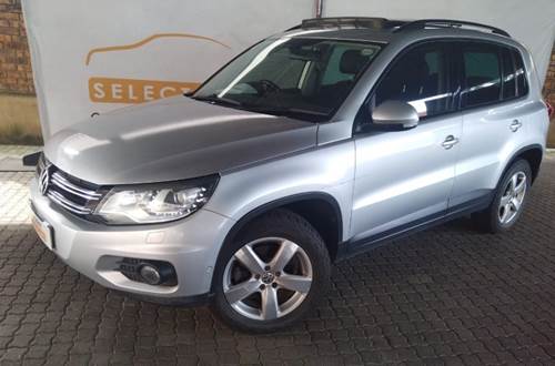 Volkswagen (VW) Tiguan II 2.0 TDi 4Motion Track and Field DSG