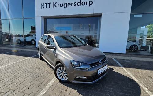 Volkswagen (VW) Polo Vivo 1.6 Hatch Comfortline Tiptronic 5 Door