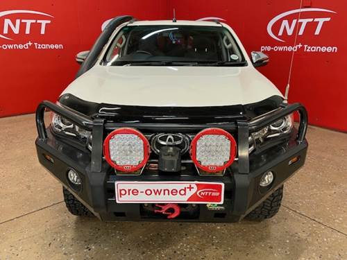 Toyota Hilux 2.8 GD-6 Raider Raised Body Double Cab Auto 4x4  