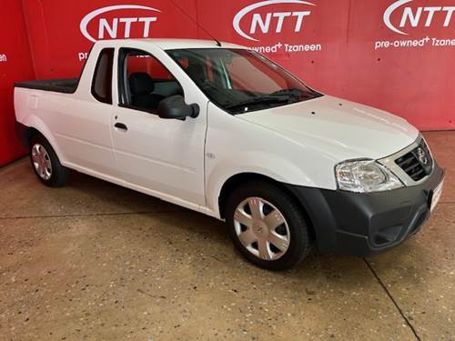 Nissan NP200 1.6i Pack