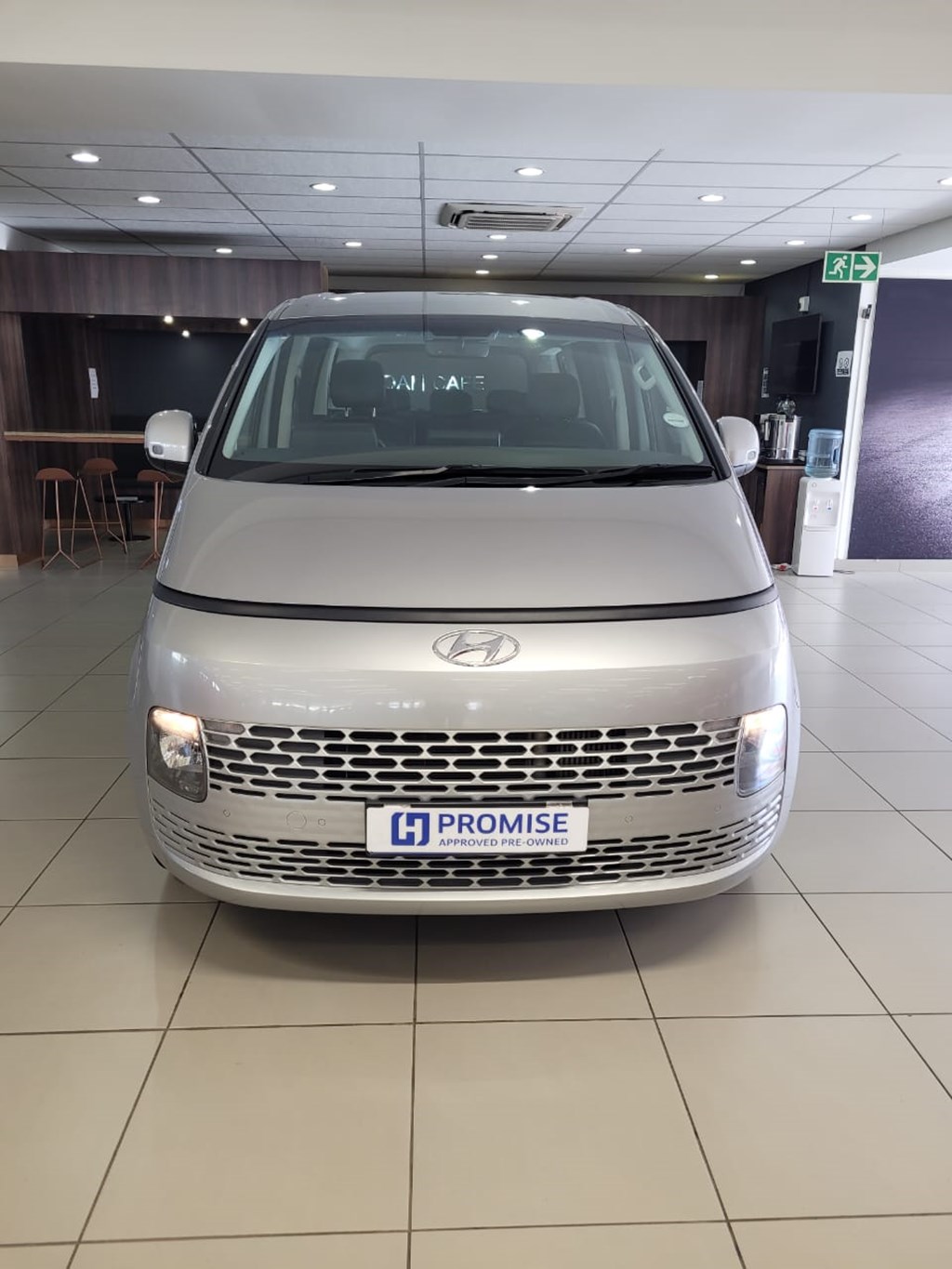 Hyundai Staria 2.2D Executive (9 Seater) for sale - R 864 900 | Carfind ...