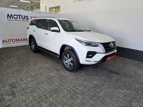 Toyota Fortuner V 2.4 GD-6 Raised Body Auto