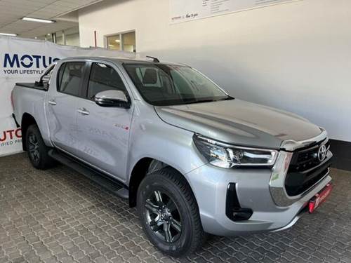 Toyota Hilux 2.8 GD-6 Raider Double Cab Auto 4x4