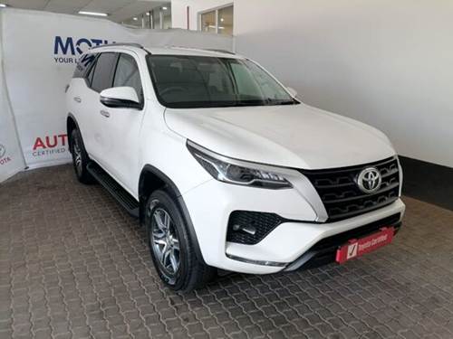 Toyota Fortuner 2.4 V GD-6 4x4 Auto