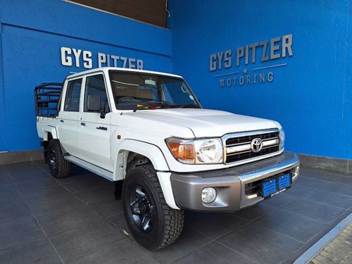 Toyota Land Cruiser 79 4.0 Pick Up Double Cab