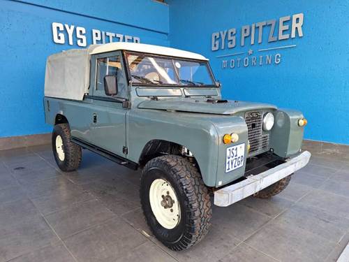 Land Rover Defender 110 TDi Pick Up