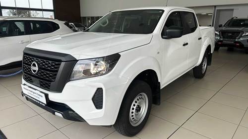 Nissan Navara 2.5 DDTi Double Cab XE