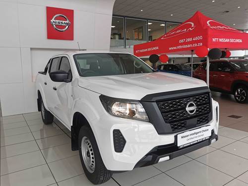 Nissan Navara 2.5 DDTi Double Cab XE