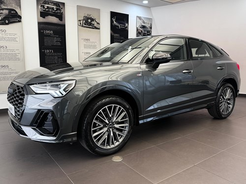 Audi Q3 Sportback  (35 TFSi) Black Edition