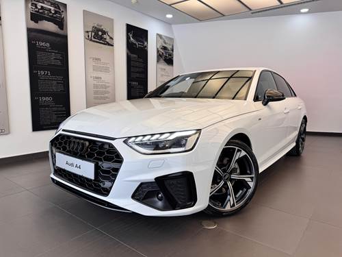 Audi A4 2.0 T FSi Black Edition S-Tronic (40TFSI)