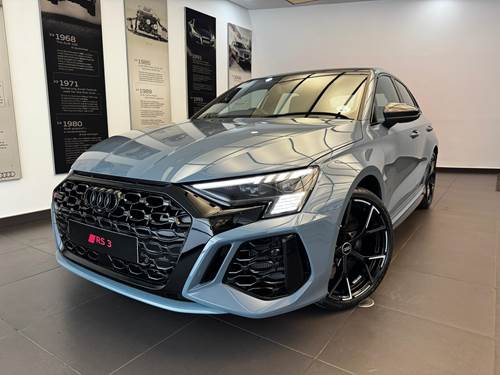 Audi RS3 Quattro S-tronic Hatch