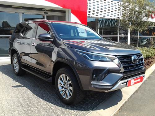 Toyota Fortuner V 2.8 GD-6 VX Auto