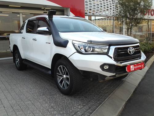 Toyota Hilux 2.8 GD-6 Raider Double Cab Auto 4x4