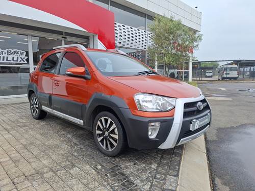 Toyota Etios Cross 1.5 Xs Hatch