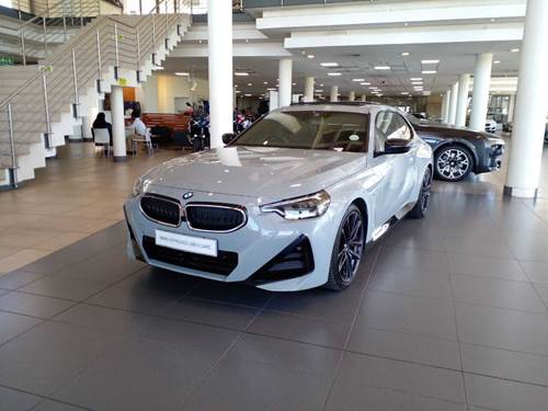 BMW 220i (G42) M-Sport Steptronic