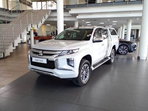 Mitsubishi Triton 2.4 Di-DC Double Cab Auto 4x4