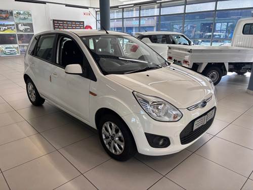 Ford Figo 1.4i Trend 5-Door Hatch Back