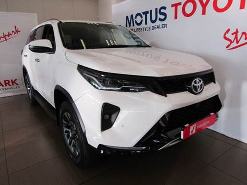 Toyota Fortuner VI 2.4GD-6 Raised Body Auto