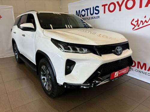 Toyota Fortuner VI 2.8GD-6 VX Auto 4x4