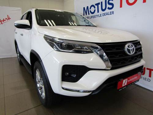 Toyota Fortuner V 2.8 GD-6 Raised Body Auto