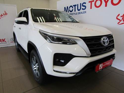 Toyota Fortuner V 2.4 GD-6 Raised Body Auto