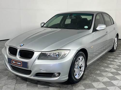 BMW 320i (E90) II