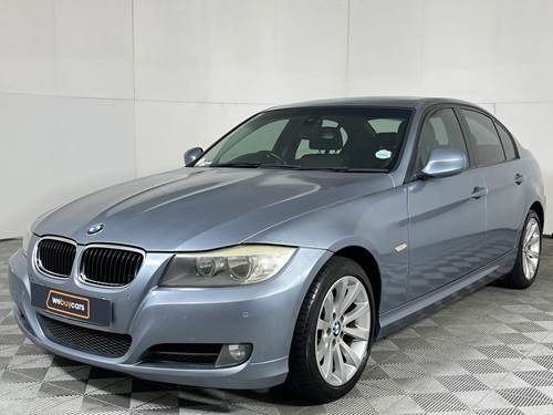 BMW 320i (E90) Auto II