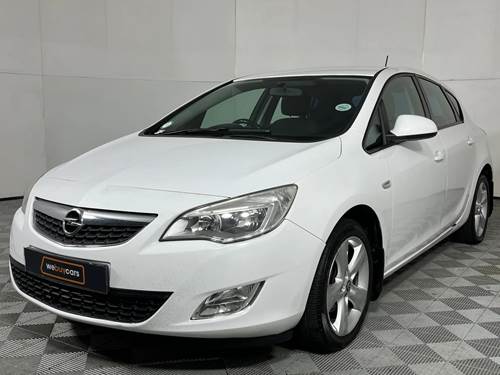 Opel Astra 1.4 Turbo Enjoy Hatch Back