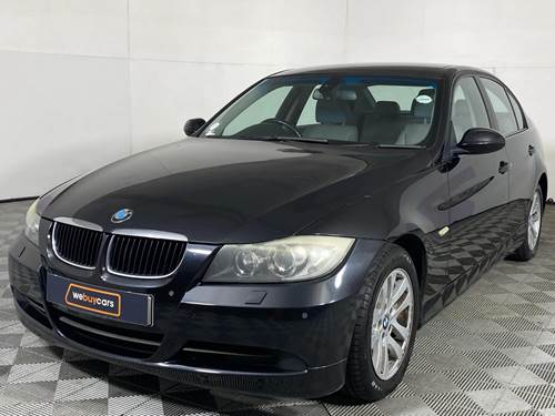 BMW 320i (E90) Auto