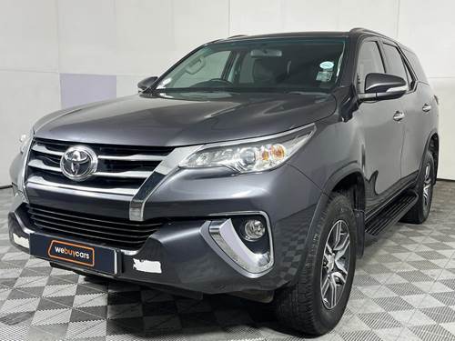 Toyota Fortuner IV 2.4 GD-6 Raised Body