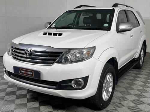 Toyota Fortuner III 2.5 D-4D VNT Raised Body Auto