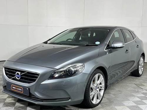 Volvo V40 D3 Excel Geartronic