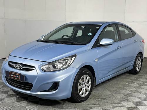 Hyundai Accent IV 1.6 GL Motion