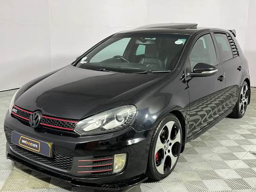 Volkswagen (VW) Golf 6 GTi 2.0 TSi