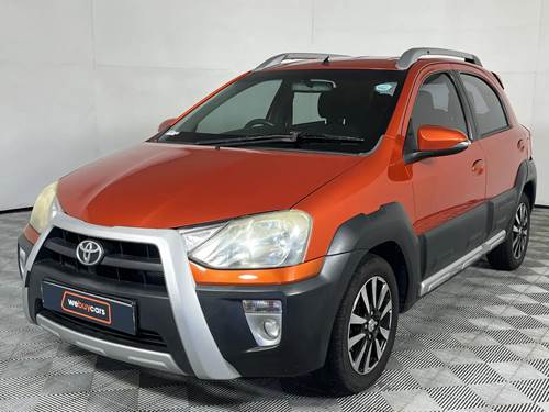 Toyota Etios Cross 1.5 Xs Hatch