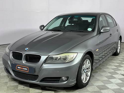 BMW 320i (E90) II