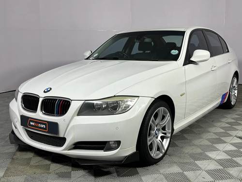 BMW 320i (E90) II