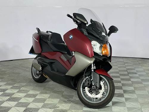 BMW C650GT