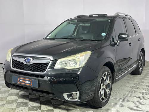 Subaru Forester 2.0 XT CVT