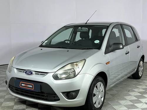 Ford Figo 1.4i Trend 5-Door Hatch Back