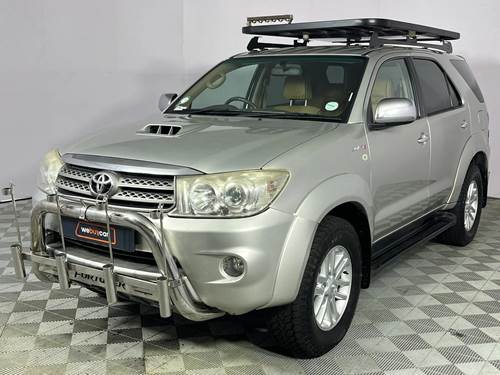 Toyota Fortuner II 3.0 D-4D Raised Body 4X4